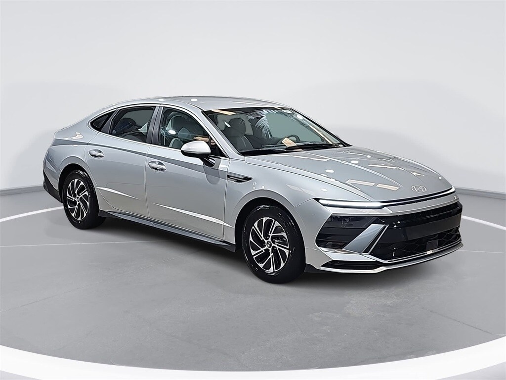 New 2026 Hyundai Sonata Hybrid Blue Sedan