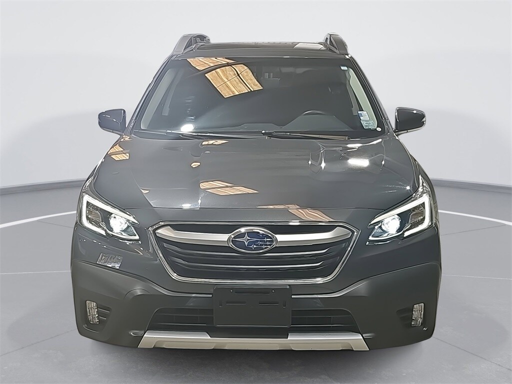 2021 Subaru Outback Limited XT photo 2