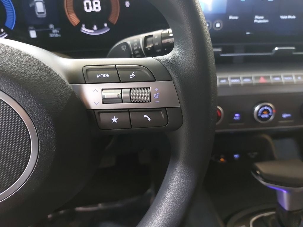 2026 Hyundai Kona SE - Photo 18