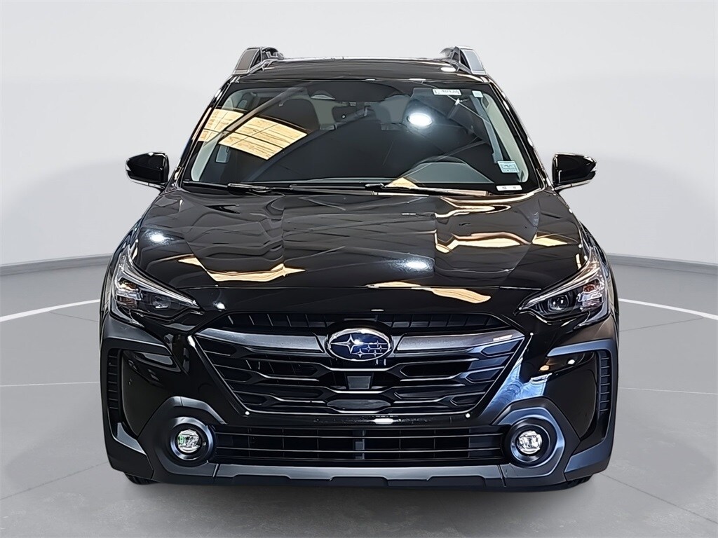 2025 Subaru Outback Premium photo 2