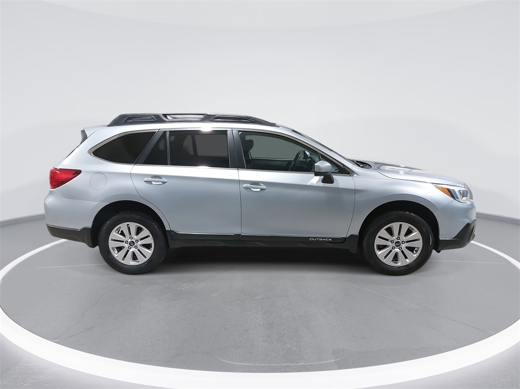 Used 2017 Subaru Outback 2.5i Premium SUV