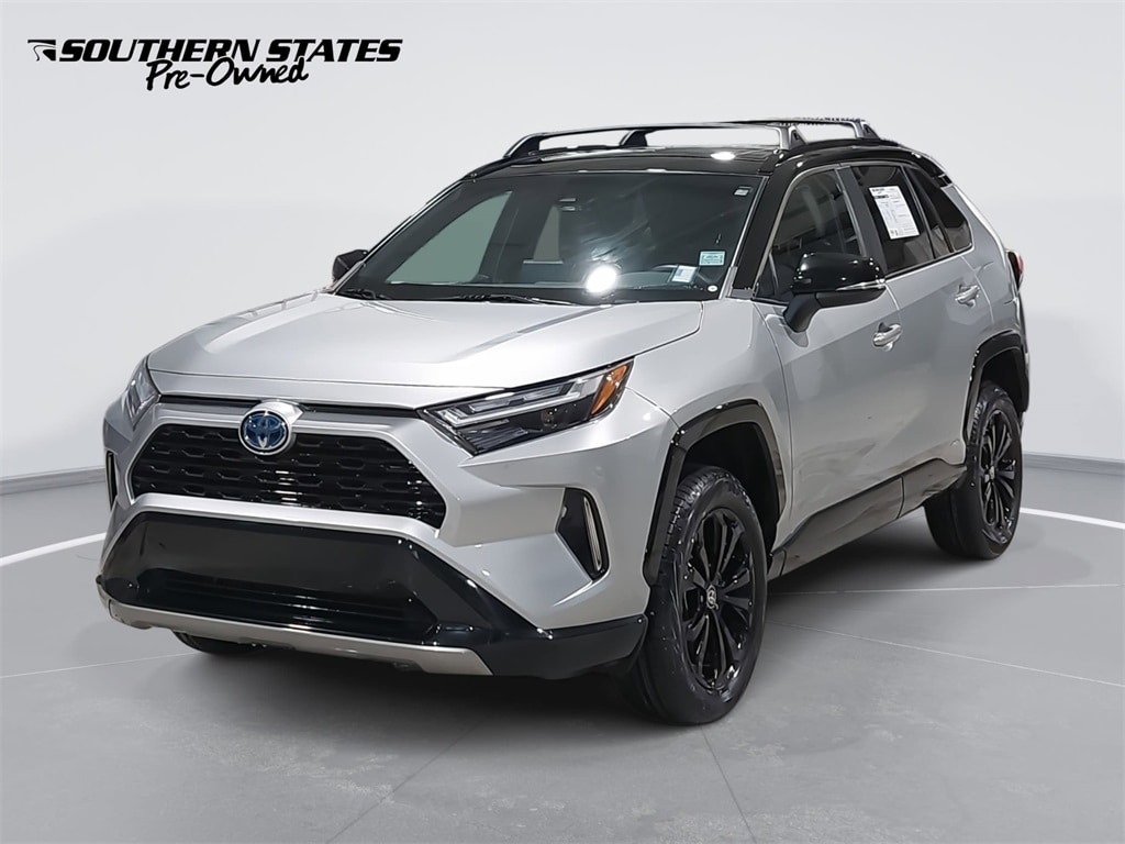 2023 Toyota RAV4 XSE