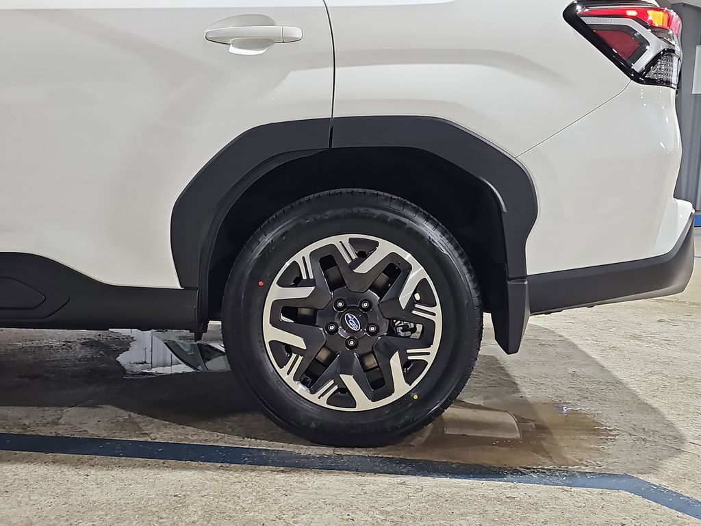2026 Subaru Forester Premium - Photo 33