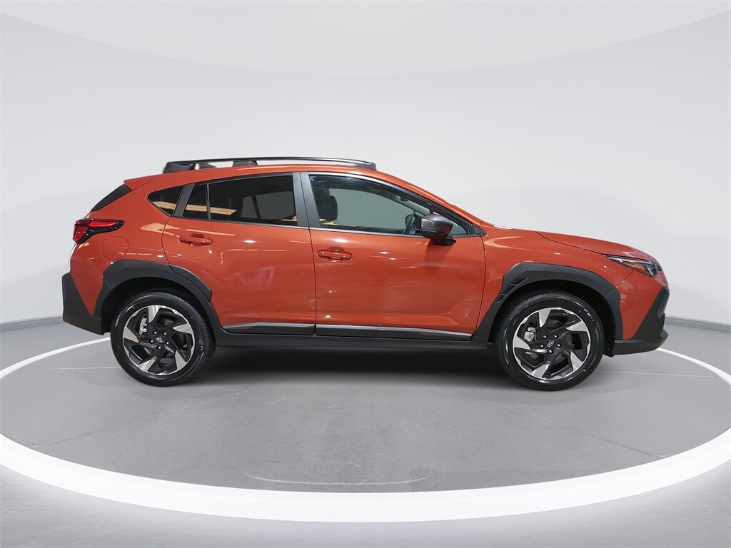 2025 Subaru Crosstrek Limited photo 4