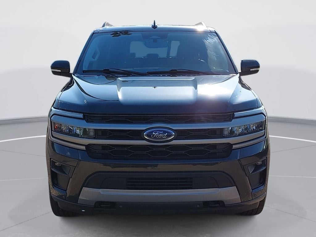 Used 2022 Ford Expedition Max XLT SUV