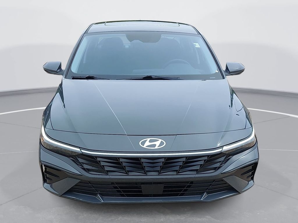 Used 2024 Hyundai Elantra SEL Sedan