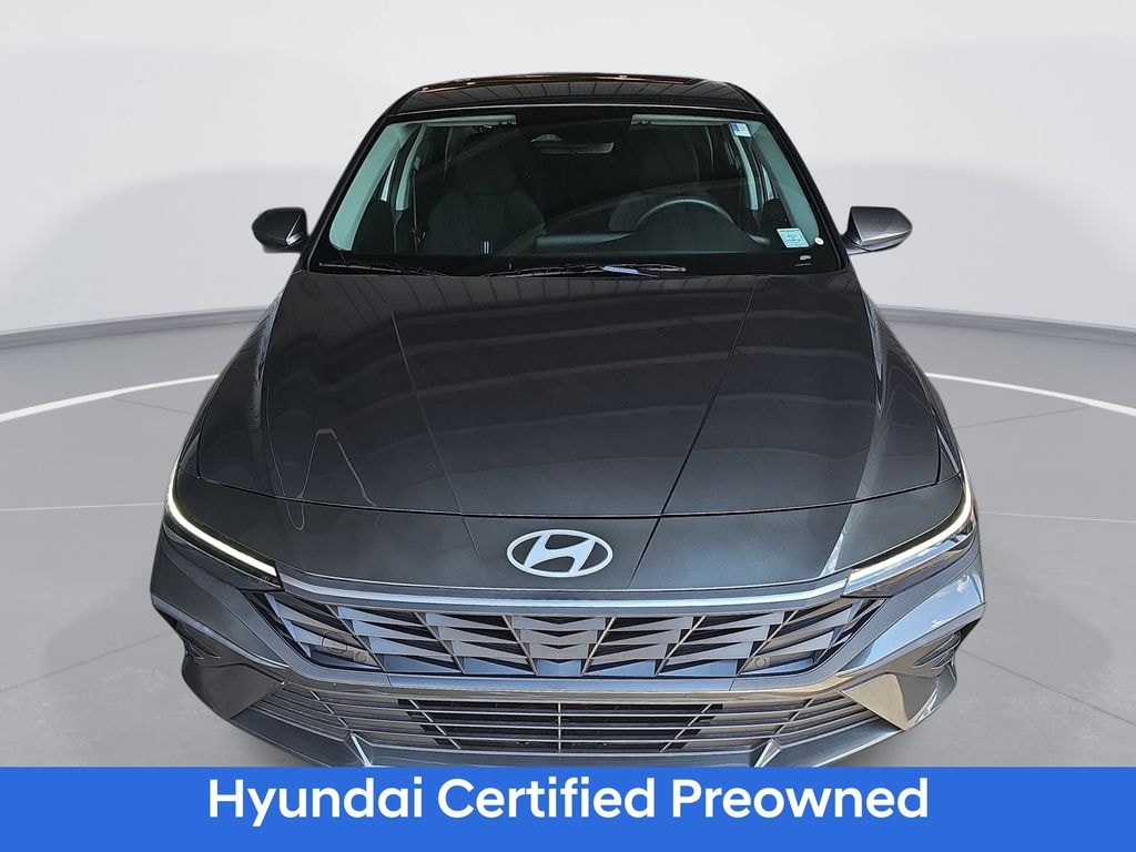 Used 2025 Hyundai Elantra Hybrid Blue Sedan