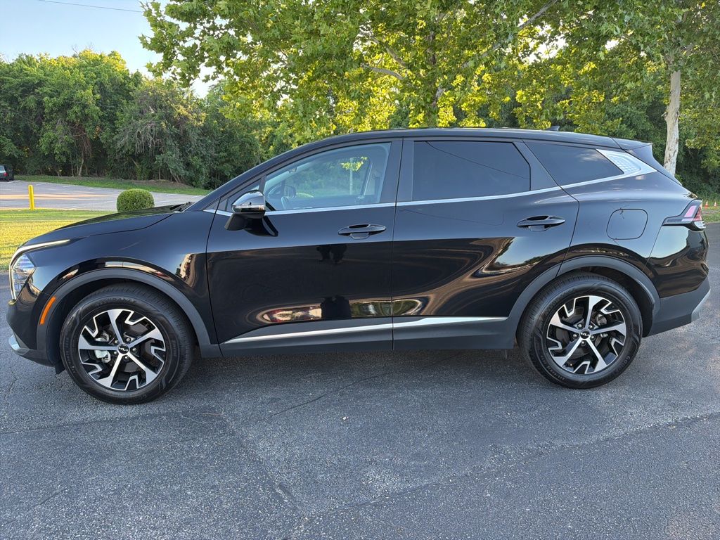 2024 Kia Sportage 2.5 EX AT's photo
