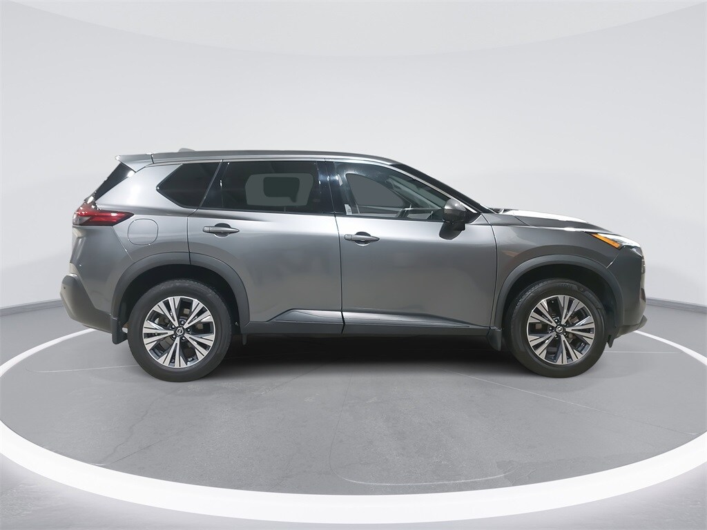 Used 2021 Nissan Rogue SV SUV