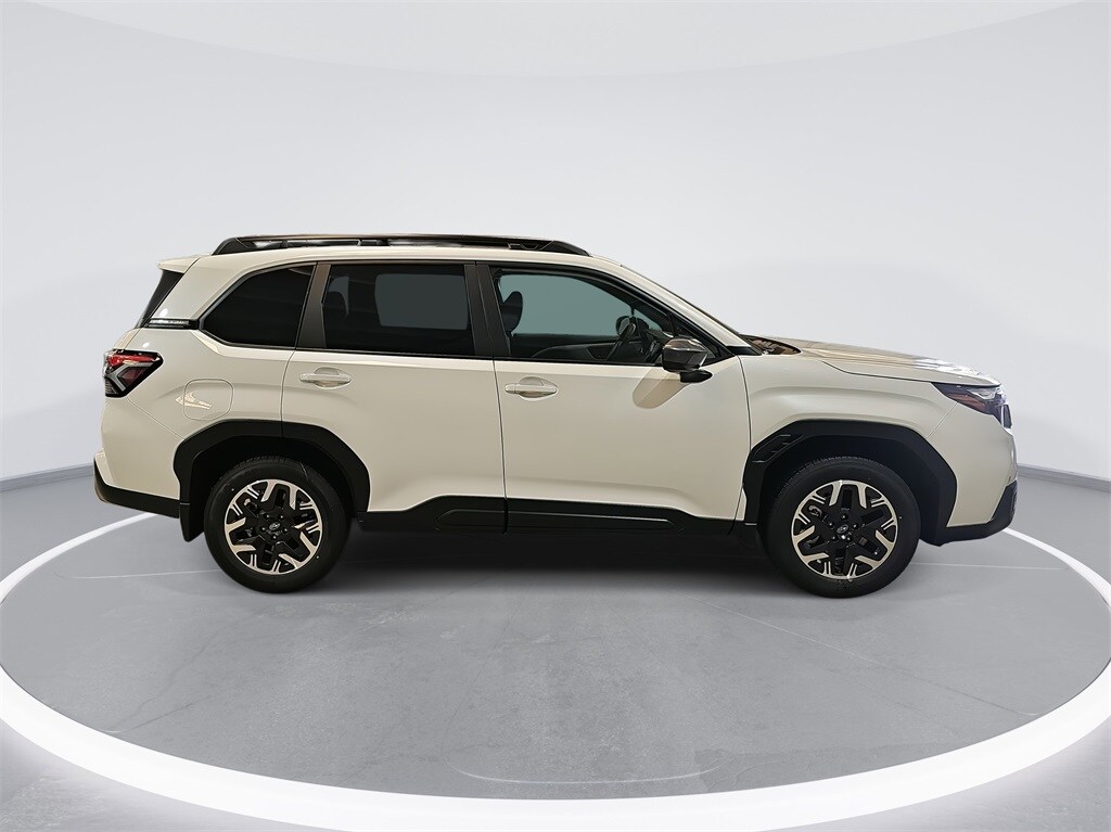 2026 Subaru Forester Premium photo 4