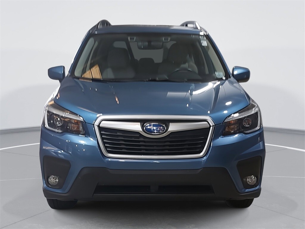 2021 Subaru Forester Premium photo 2