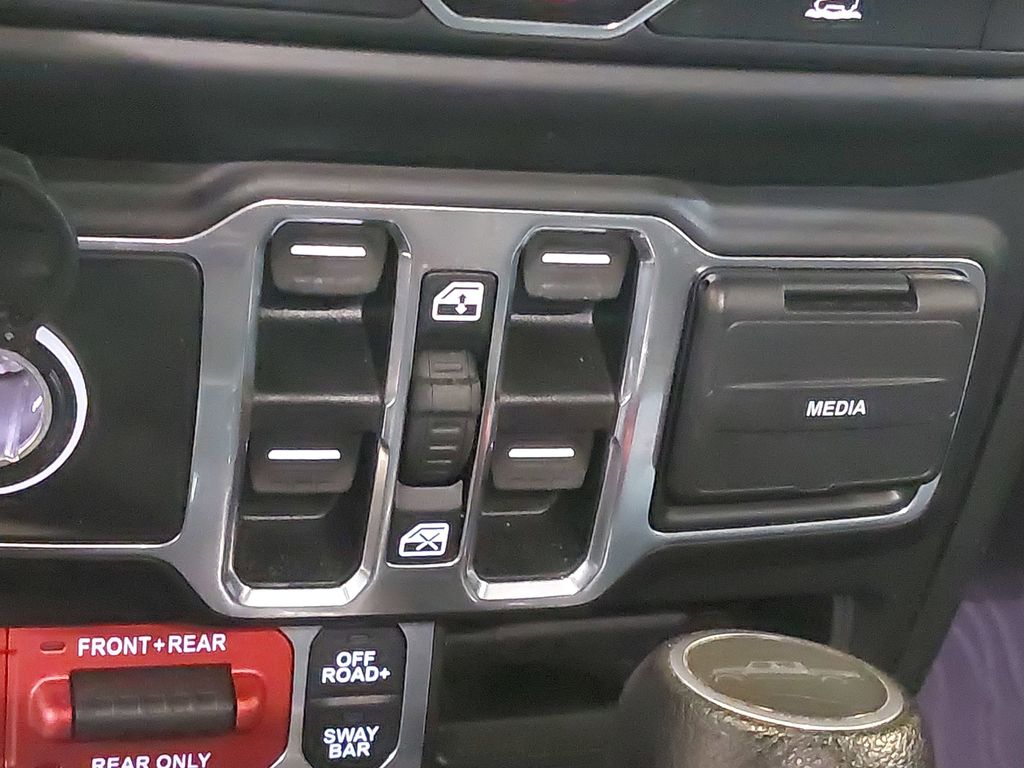 2020 Jeep Gladiator Rubicon - Photo 28