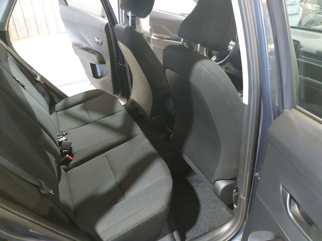 2026 Hyundai Kona SE - Photo 11