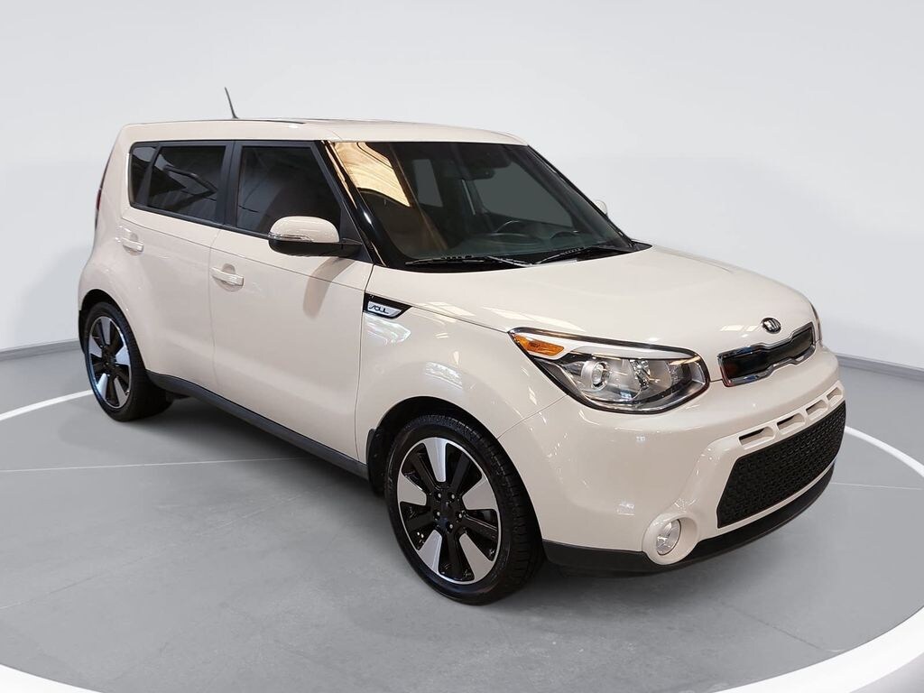 Used 2015 Kia Soul Exclaim Hatchback