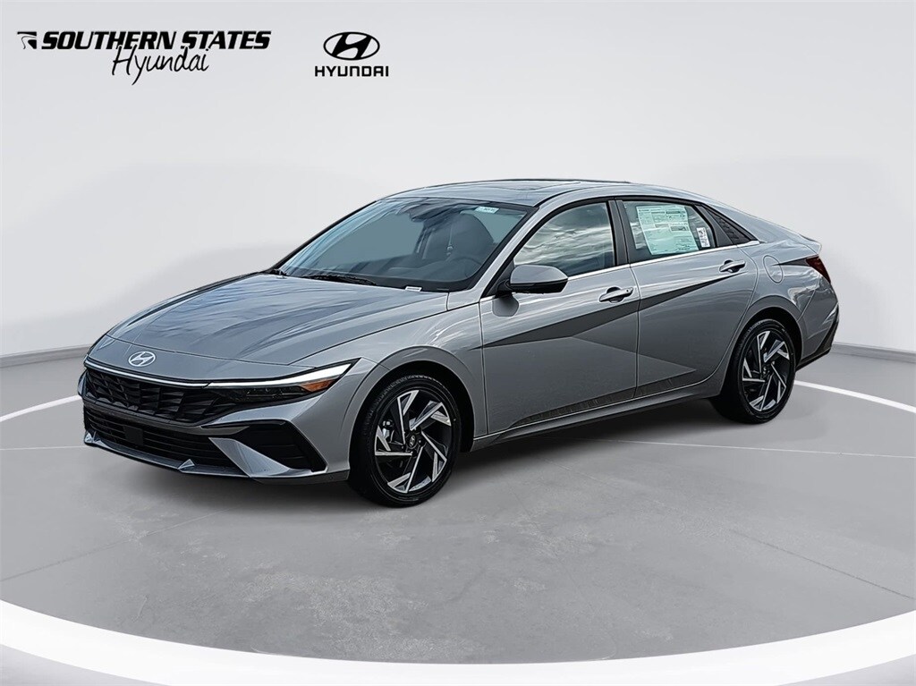 New 2026 Hyundai Elantra Limited Sedan