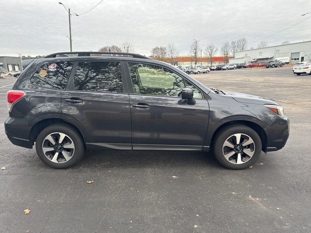 Used 2017 Subaru Forester 2.5i Premium SUV