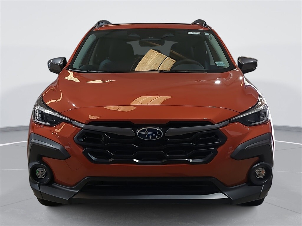 2025 Subaru Crosstrek Limited photo 2