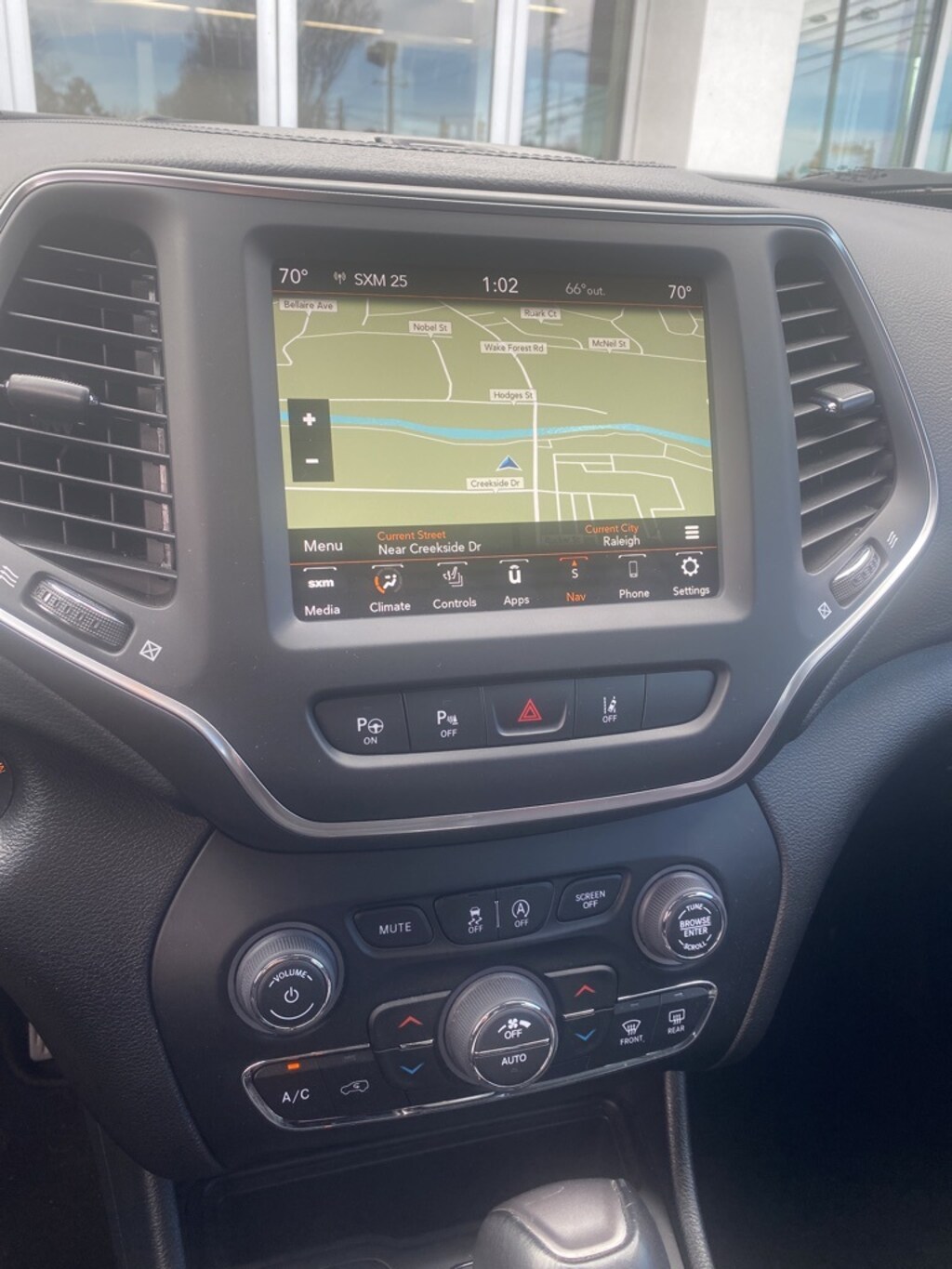 Used 2023 Jeep Cherokee Altitude SUV