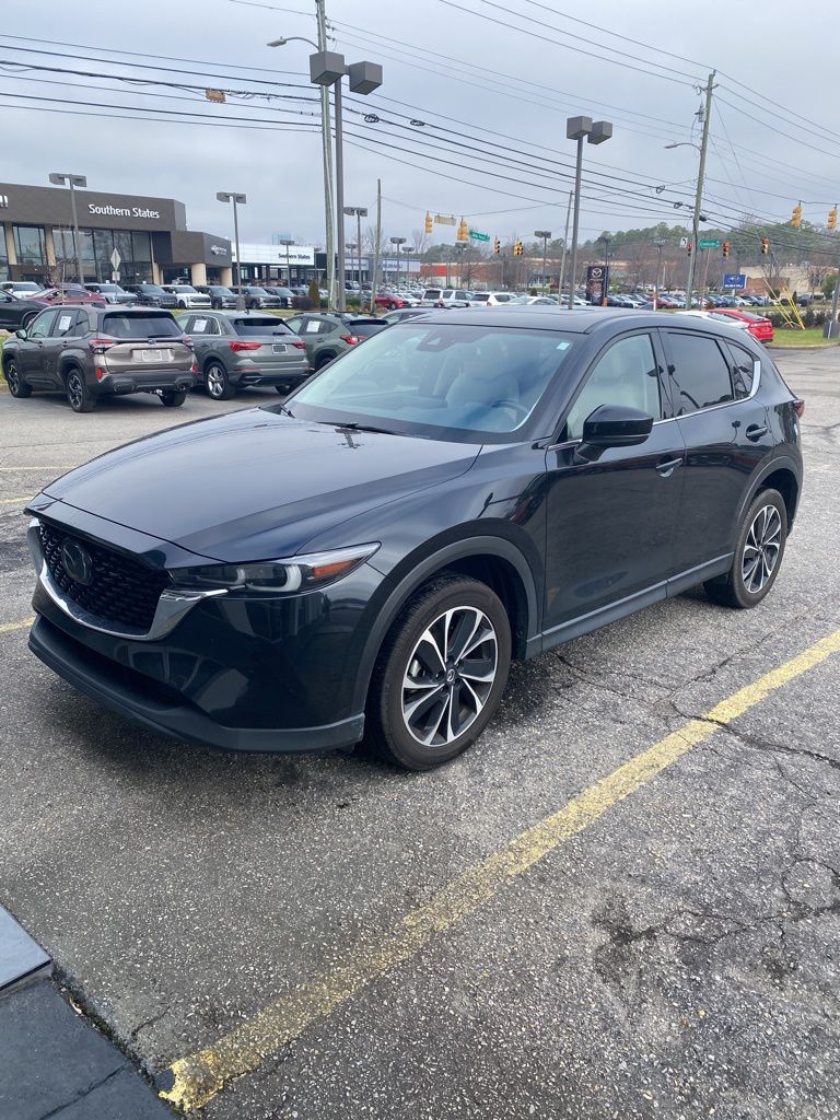 2023 Mazda CX-5 S Premium package