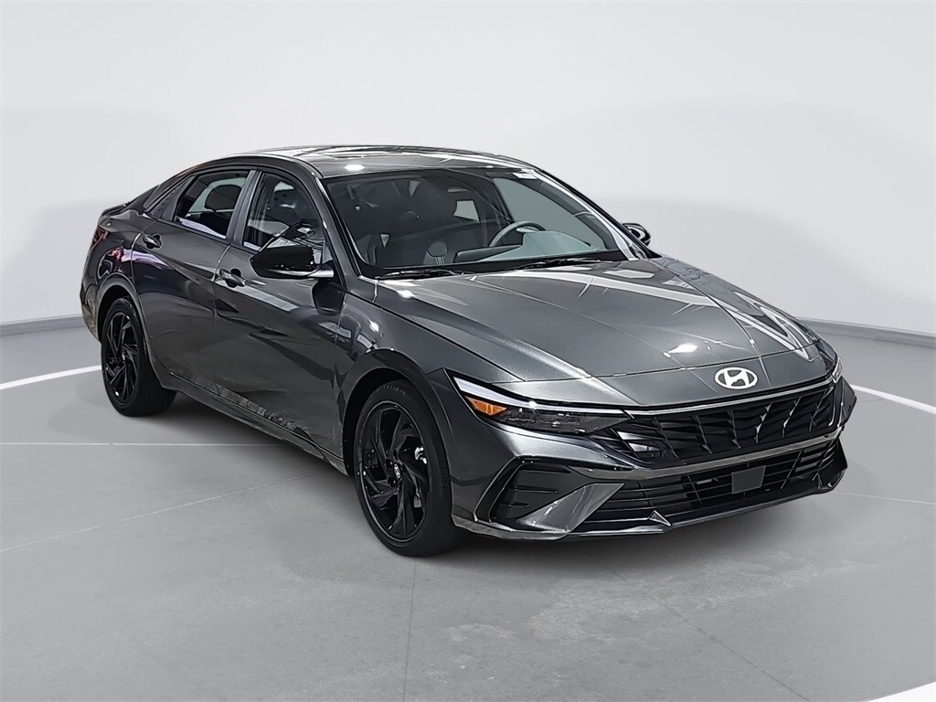 New 2026 Hyundai Elantra SEL Sport Sedan