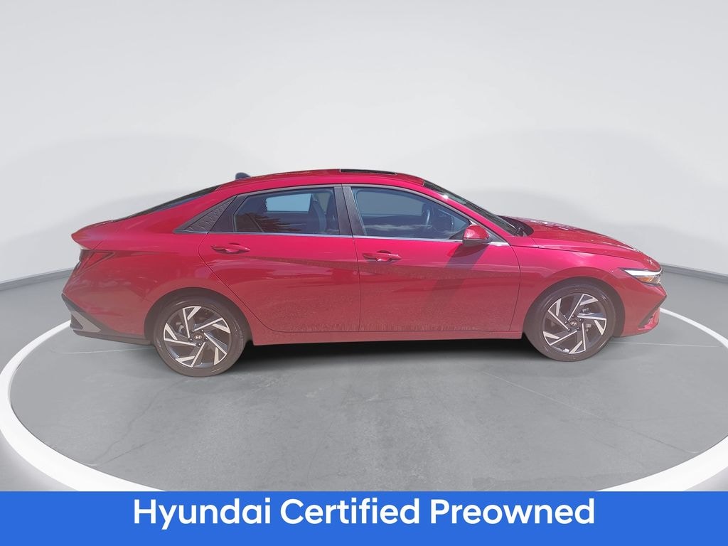 Used 2025 Hyundai Elantra Limited Sedan