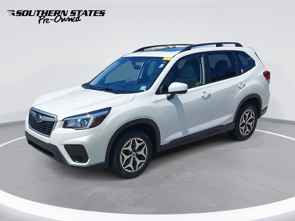 2020 Subaru Forester Premium's photo
