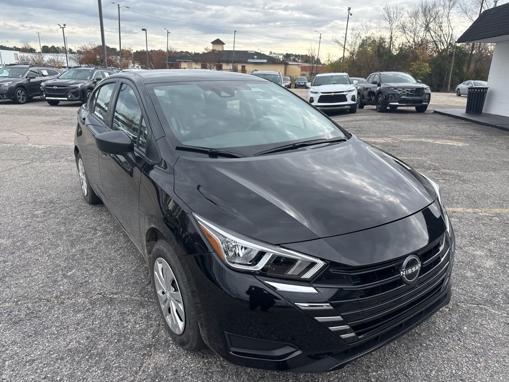 Used 2024 Nissan Versa 1.6 S Sedan