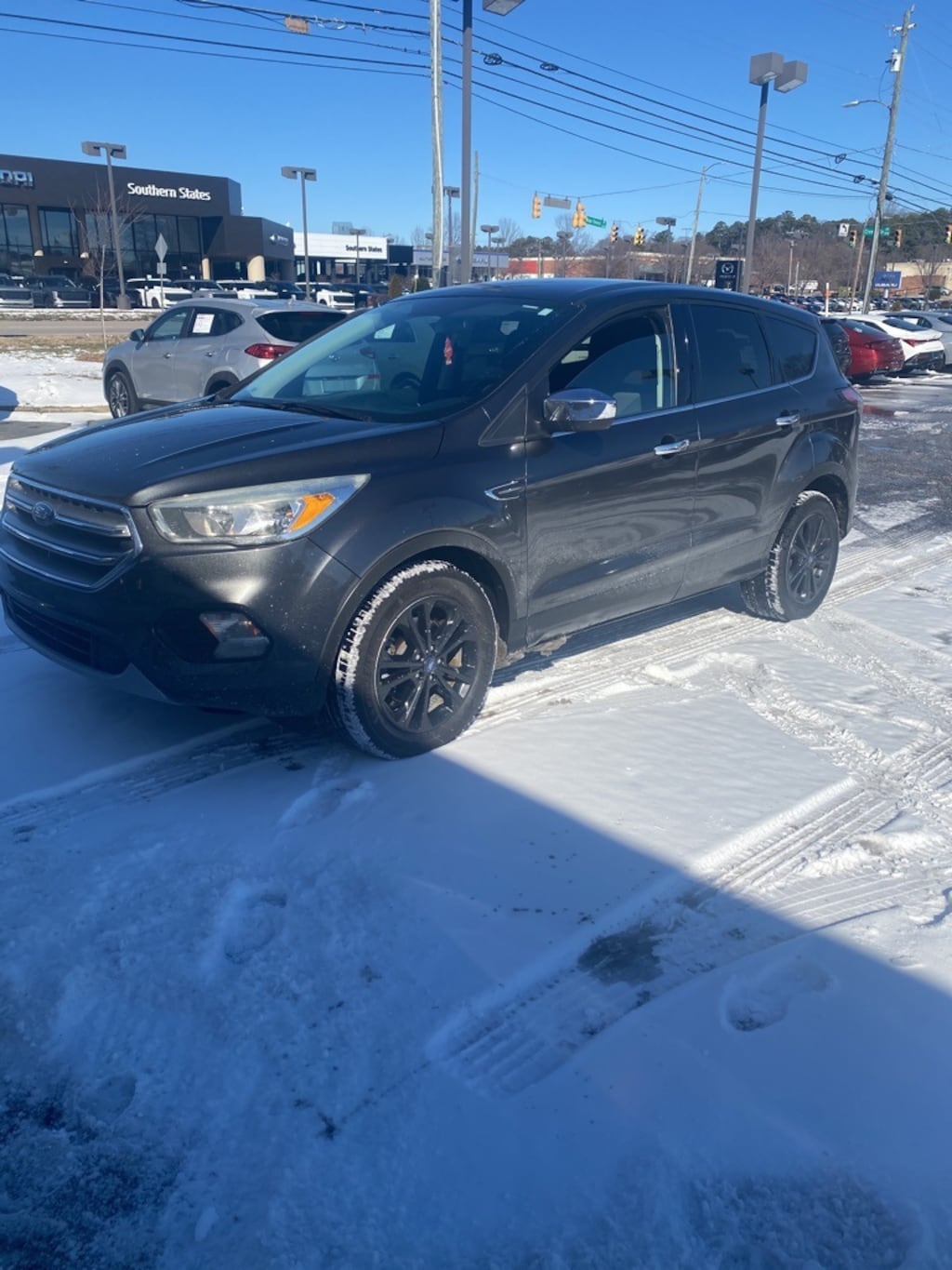 Used 2017 Ford Escape SE SUV