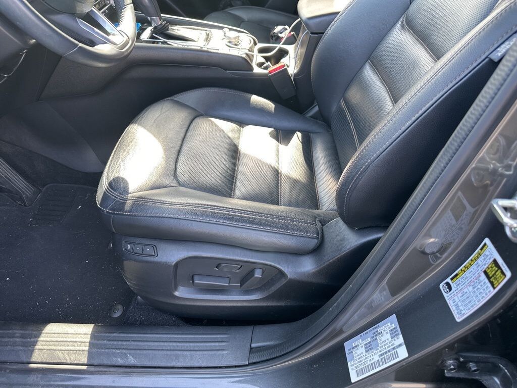 Used 2023 Mazda CX-5 2.5 S Preferred Package SUV