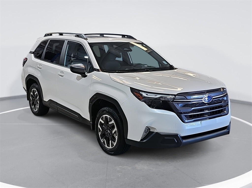 2026 Subaru Forester Premium photo 3