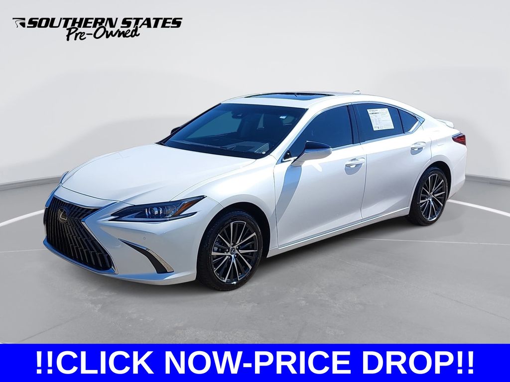 2024 Lexus ES 300h 300h's photo