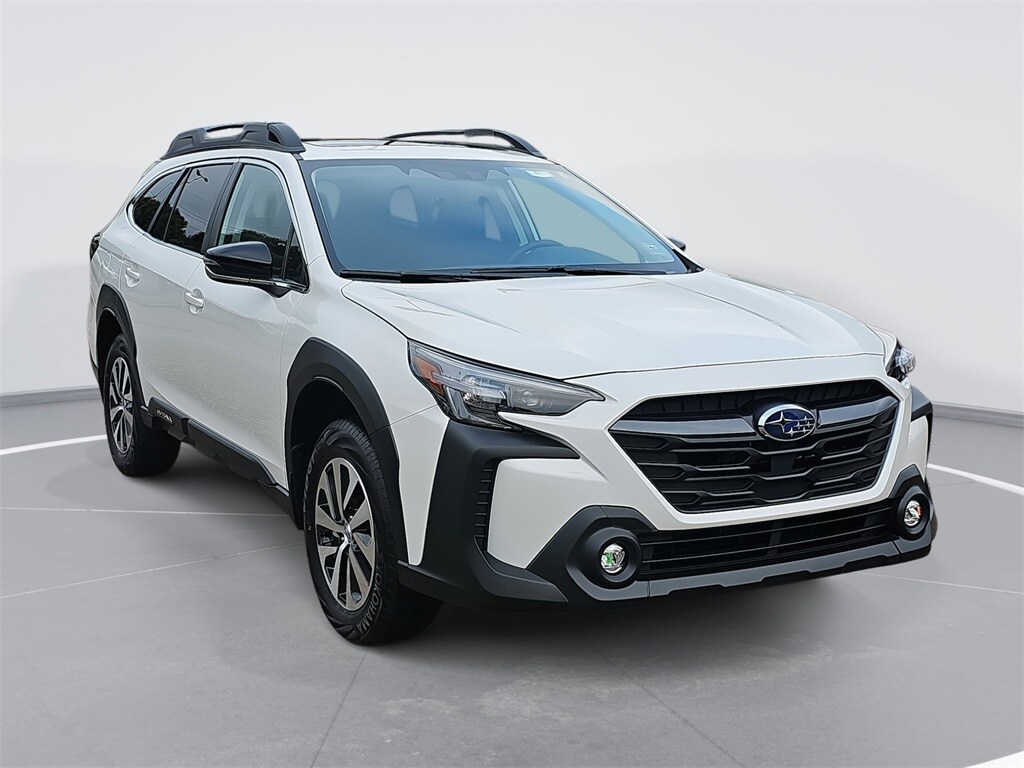 2025 Subaru Outback Premium photo 3