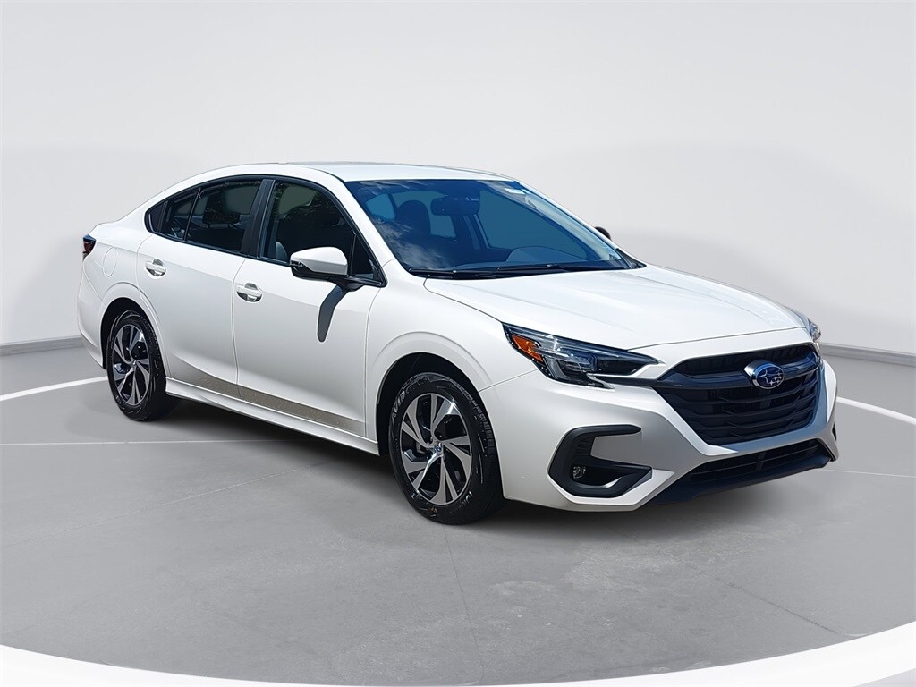 2025 Subaru Legacy Premium photo 3