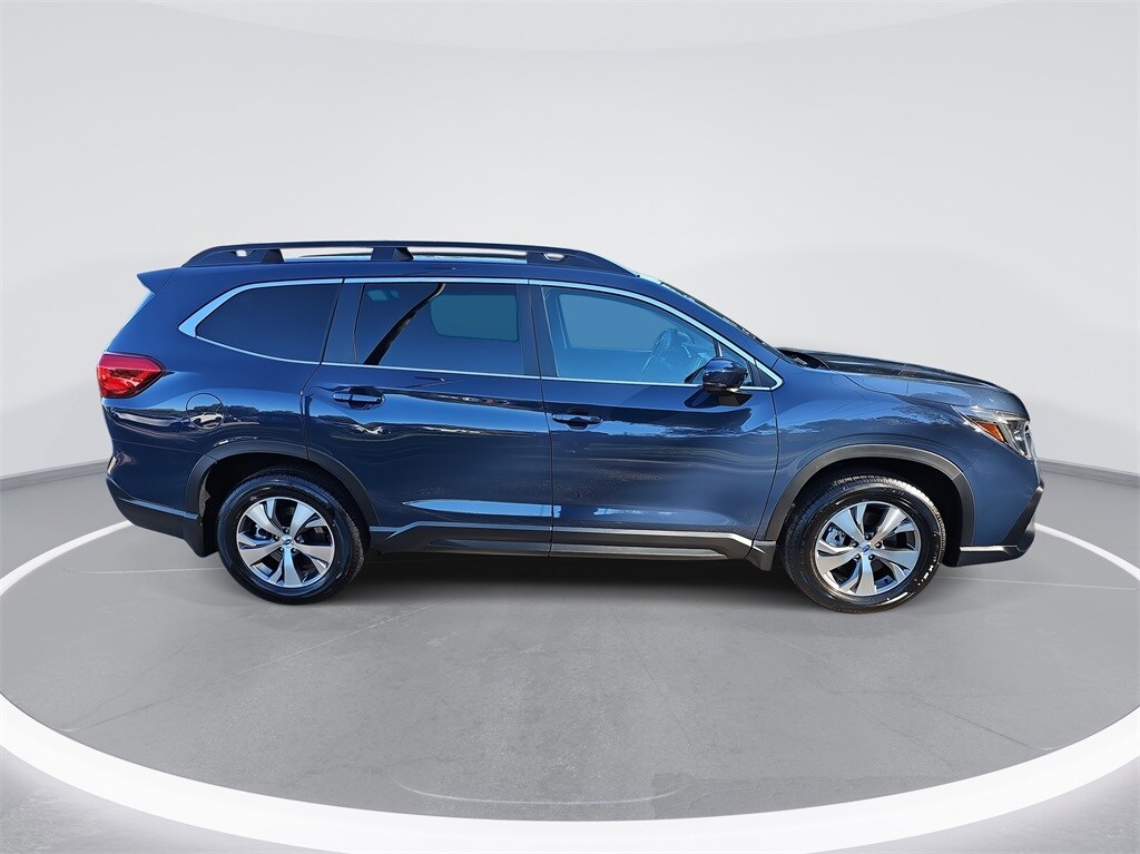2025 Subaru Ascent Premium photo 4
