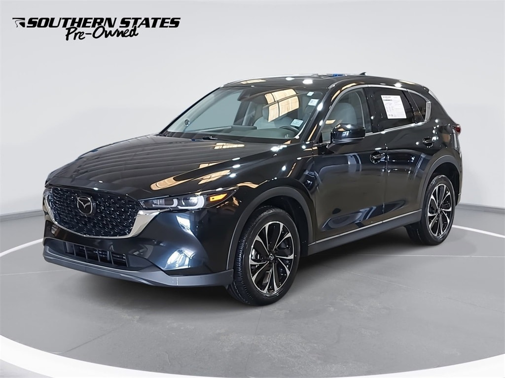 2023 Mazda CX-5 S Premium package's photo