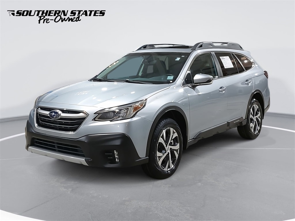 2022 Subaru Outback Limited's photo