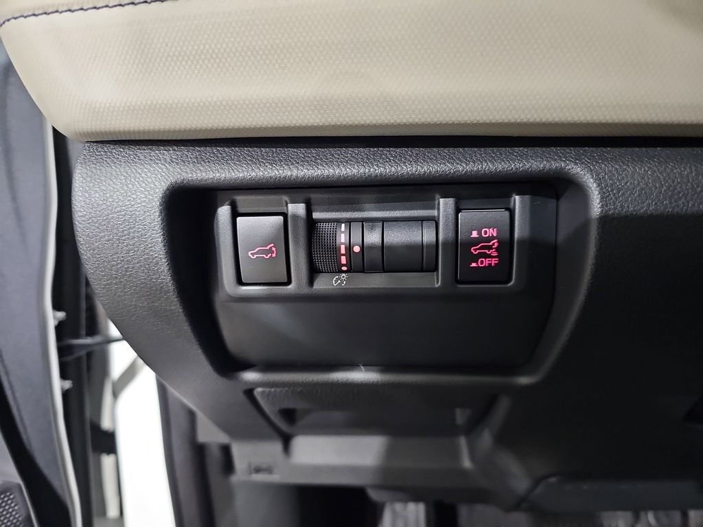 2026 Subaru Forester Premium - Photo 25