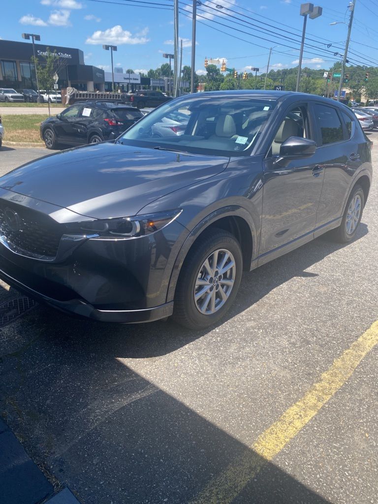 2025 Mazda CX-5 S Preferred package Auto AWD's photo