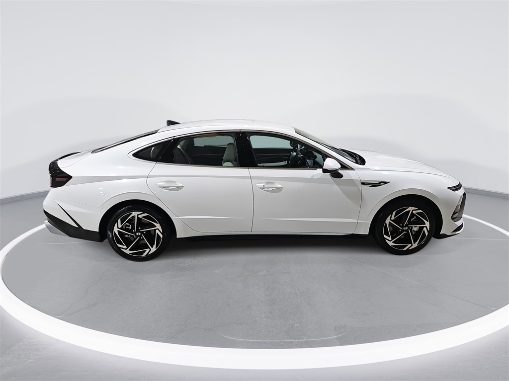 New 2026 Hyundai Sonata SEL Sport Sedan
