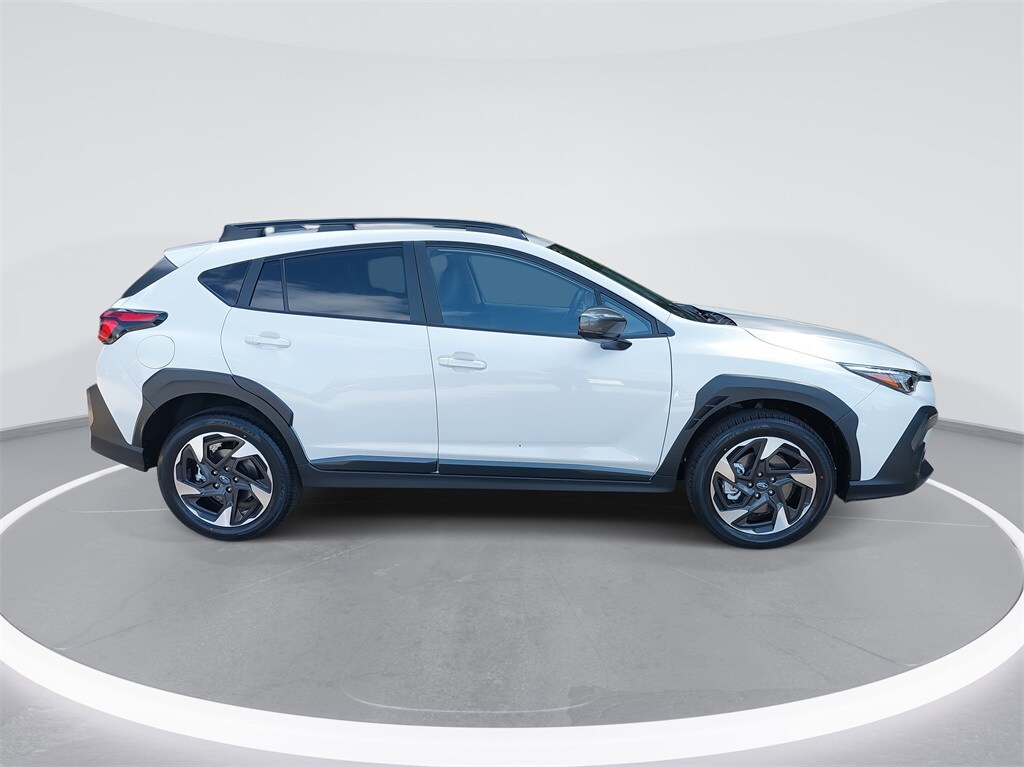 2025 Subaru Crosstrek Limited photo 4