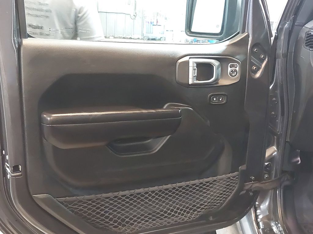 2020 Jeep Gladiator Rubicon - Photo 27