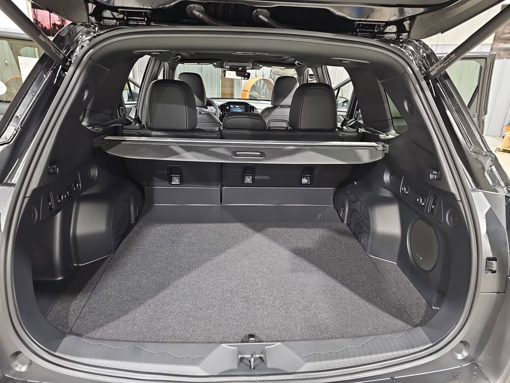 2026 Subaru Forester Wilderness - Photo 13