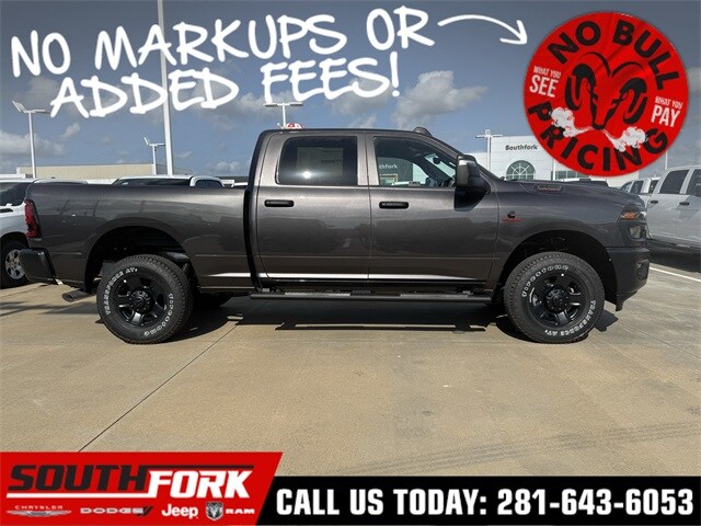2025 Ram 2500 Tradesman photo 3