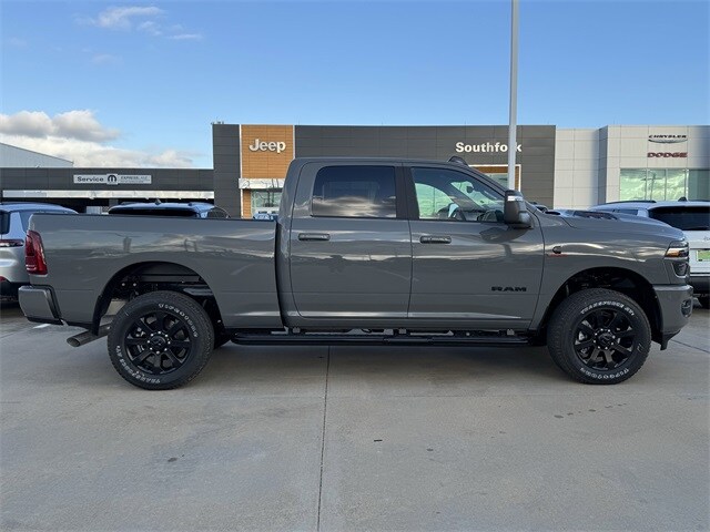 2026 Ram 2500 Laramie photo 2