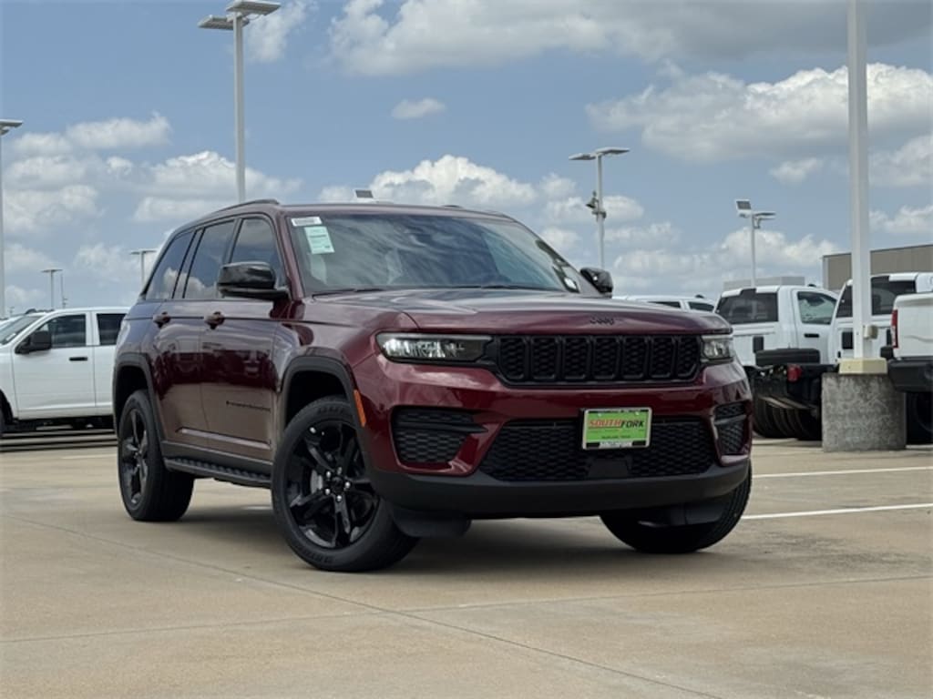 New 2025 Jeep Grand Cherokee ALTITUDE X 4X2 Sport Utility