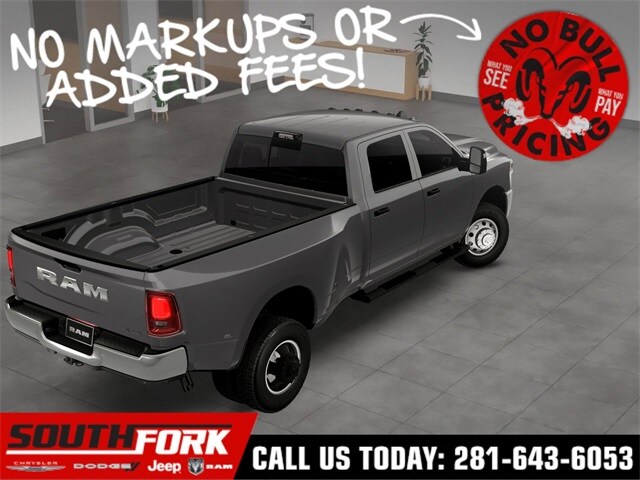 2026 Ram 3500 Tradesman photo 2