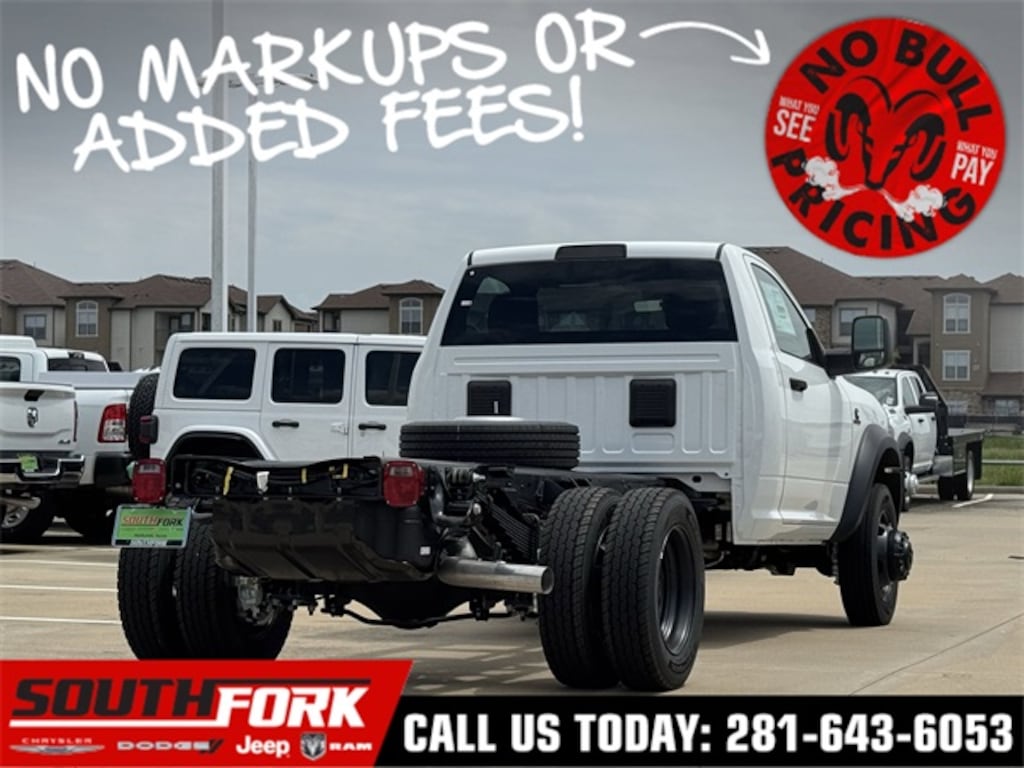 New 2025 Ram 5500 Chassis Cab 5500 TRADESMAN CHASSIS REGULAR CAB 4X4 84' CA Pickup