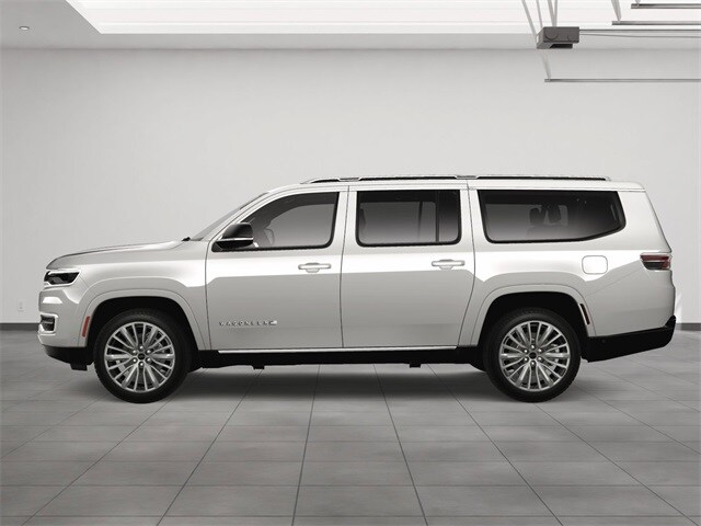 2025 Jeep Wagoneer L Series II photo 3