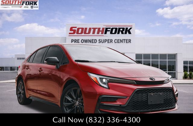 2023 Toyota Corolla SE's photo