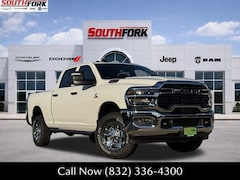 2026 Ram 2500 TRADESMAN CREW CAB 4X4 6'4 BOX Pickup